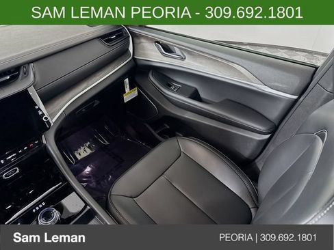 New 2026 Jeep Grand Cherokee L Limited AWD/4WD image 23