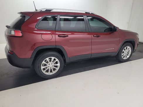 Used 2020 Jeep Cherokee Latitude w/ Cold Weather Group AWD/4WD image 10
