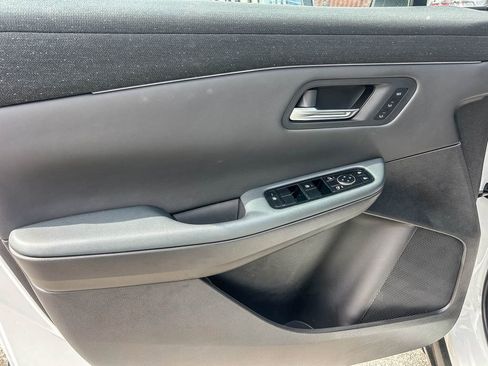 New 2026 Nissan Leaf Platinum+ FWD image 27