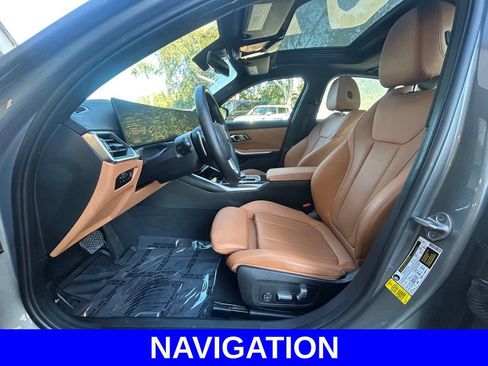 Used 2023 BMW 330i Sedan w/ Convenience Package image 10