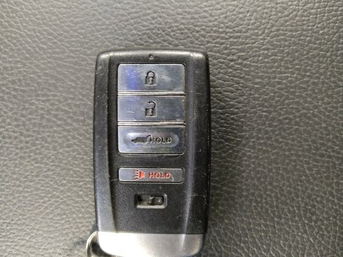 Used 2016 Acura MDX SH-AWD image 32