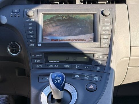 Used 2010 Toyota Prius FWD image 29
