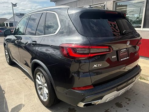 Used 2021 BMW X5 xDrive40i w/ Premium Package AWD/4WD image 4