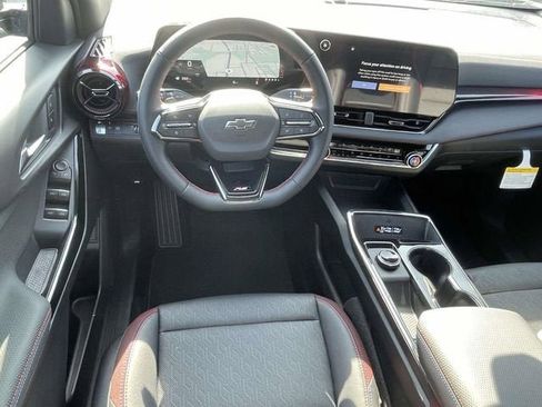 New 2026 Chevrolet Equinox RS w/ Safety and Technology Package image 11