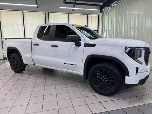 Used 2023 GMC Sierra 1500 Pro w/ Graphite Edition image 3