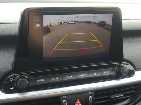 Used 2023 Kia Forte LXS w/ LXS Technology Package image 18