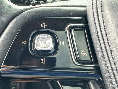 Used 2020 Lincoln Aviator Grand Touring w/ Equipment Group 302A image 17