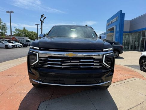 New 2026 Chevrolet Tahoe Premier w/ Sun And Tow Package AWD/4WD image 2