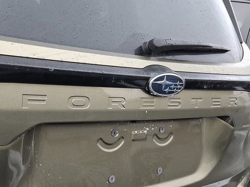 New 2026 Subaru Forester Premium image 5