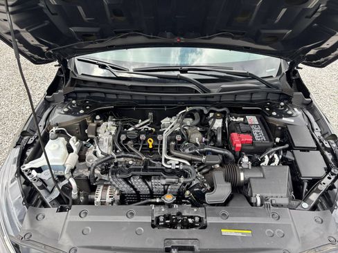 Used 2026 Nissan Altima 2.5 SV FWD image 32