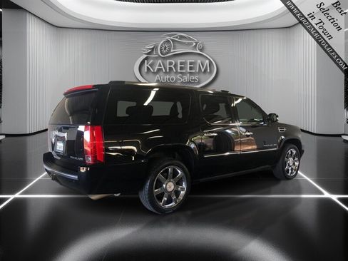 Used 2011 Cadillac Escalade ESV Premium AWD/4WD image 5