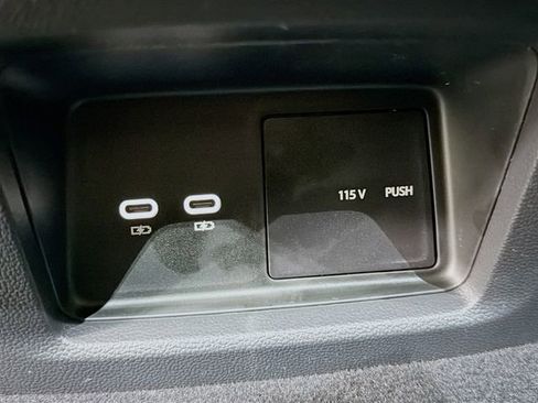 New 2026 Volkswagen Atlas Peak Edition AWD/4WD image 28