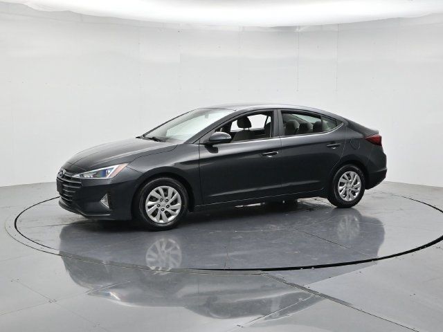 Used 2020 Hyundai Elantra SE FWD image 5