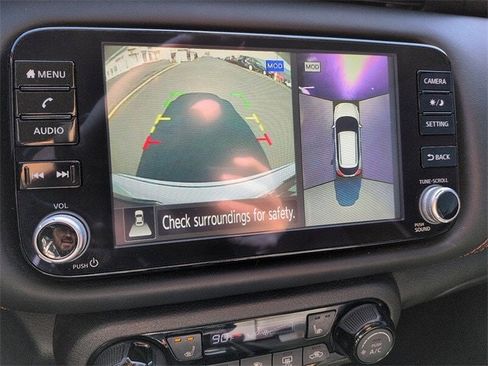 Used 2023 Nissan Kicks SR w/ SR Premium Package image 21