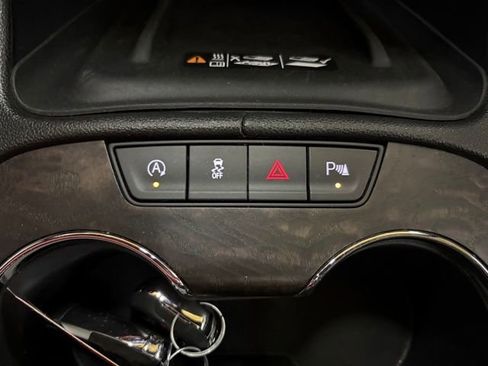 Used 2023 GMC Acadia Denali w/ Denali Ultimate Package AWD/4WD image 87
