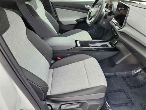 New 2026 Volkswagen ID.4 Pro image 13