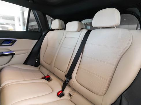Certified 2023 Mercedes-Benz GLC 300 4MATIC image 29