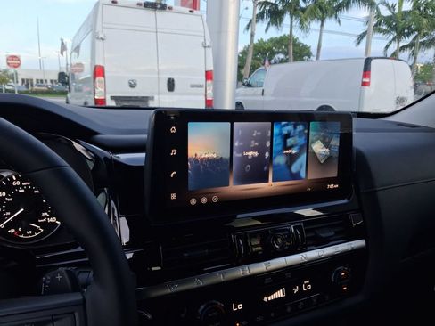 New 2026 Nissan Pathfinder SV FWD image 8