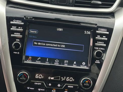 Used 2017 Nissan Murano AWD image 15