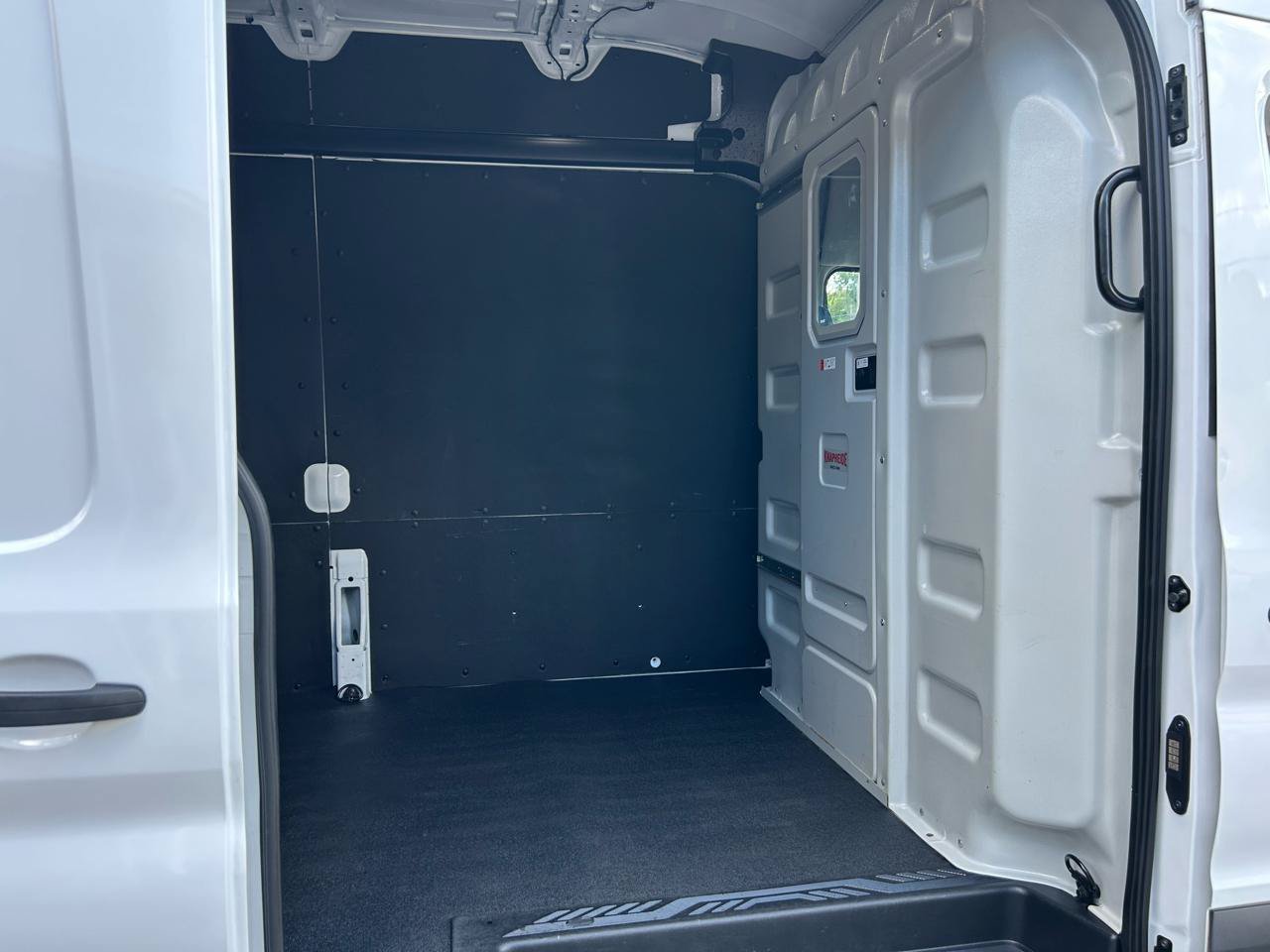 Used 2025 Ford Transit 250 148 High Roof Extended w/ Load Area Protection Package RWD image 17
