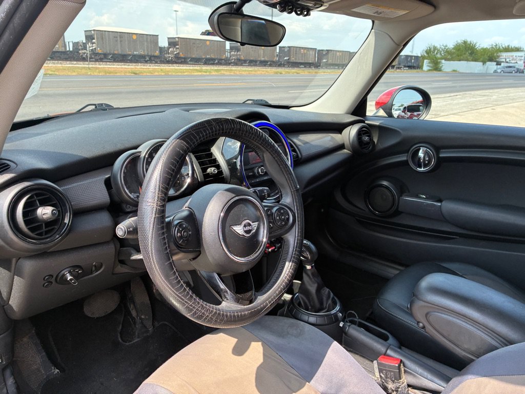 Used 2015 MINI Cooper 2-Door Hardtop FWD image 19