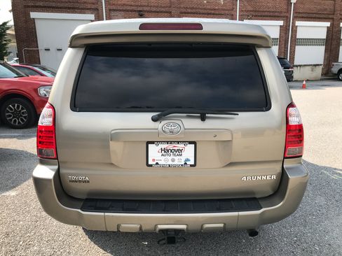 Used 2008 Toyota 4Runner Limited AWD/4WD image 7
