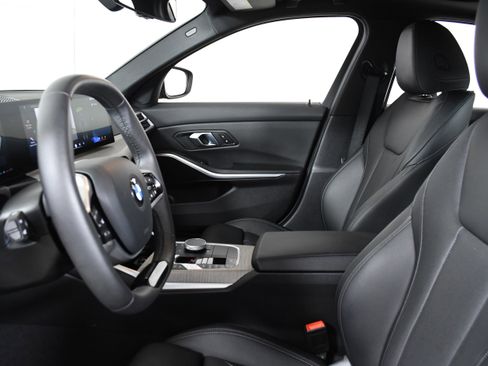 Used 2025 BMW 330i Sedan image 20