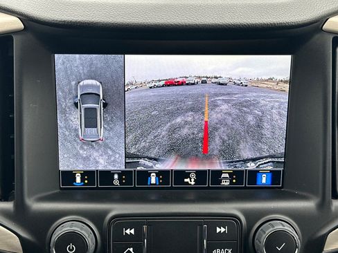 Used 2024 GMC Terrain Denali w/ Black Diamond Edition image 26