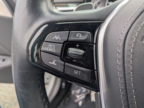 Used 2019 BMW 530i image 16