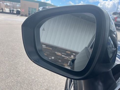 Used 2023 Nissan Rogue SL w/ SL Premium Package image 27