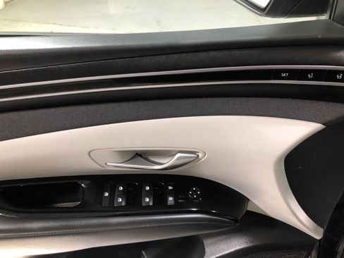 Used 2023 Hyundai Tucson Limited image 22
