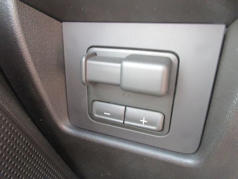 New 2026 GMC Canyon AT4X w/ AT4X AEV Edition AWD/4WD image 21