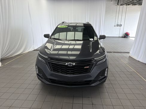 Used 2022 Chevrolet Equinox RS w/ RS Leather Package FWD image 2
