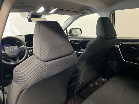 Used 2023 Toyota RAV4 LE image 15