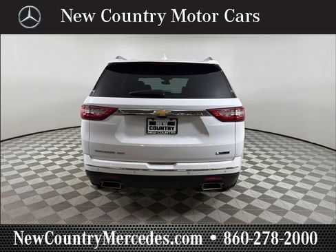 Used 2018 Chevrolet Traverse Premier image 6