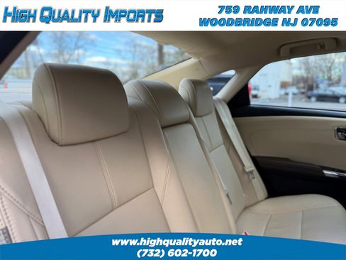 Used 2014 Toyota Avalon XLE Touring image 42