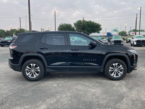 Used 2025 Chevrolet Equinox LT image 4