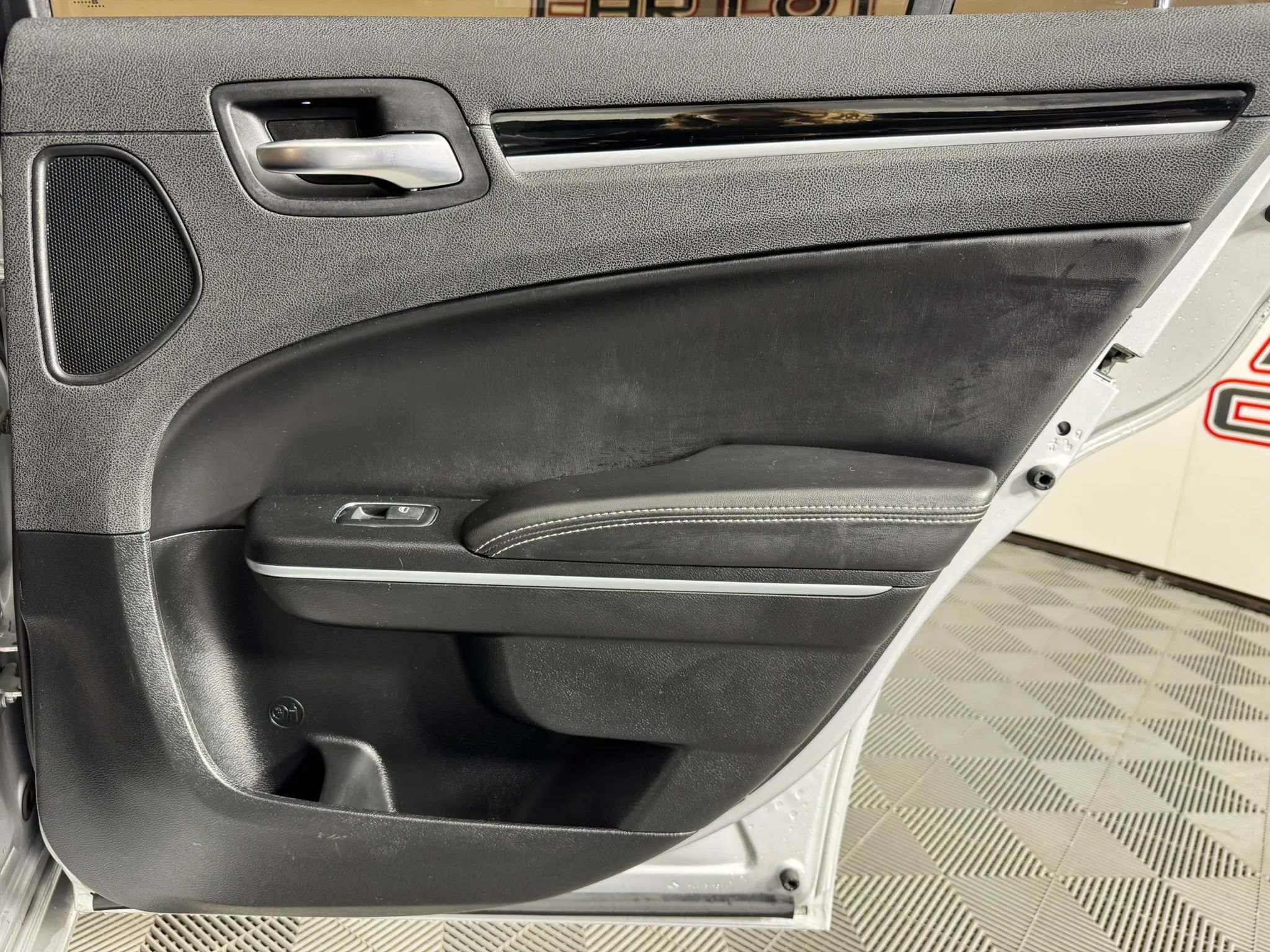 Used 2023 Chrysler 300 S RWD image 43