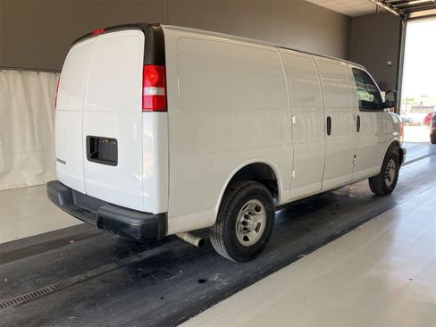 Used 2020 Chevrolet Express 2500 w/ Driver Convenience Package RWD image 3