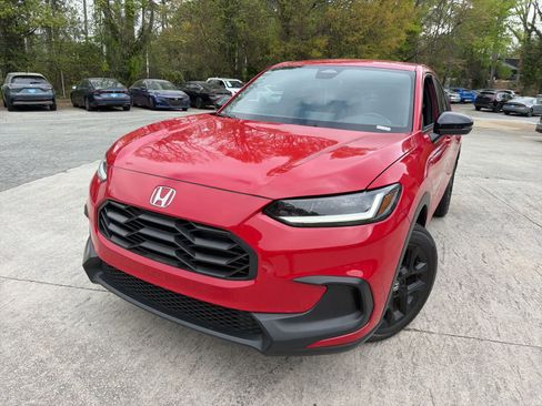 Certified 2024 Honda HR-V Sport image 1