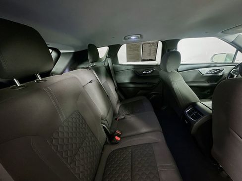 Used 2020 Chevrolet Blazer LT FWD image 28