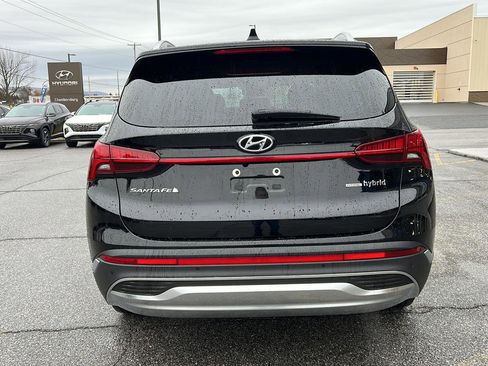 Used 2022 Hyundai Santa Fe Limited image 4