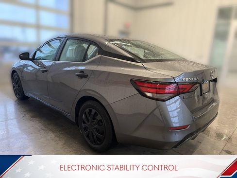 Used 2024 Nissan Sentra S FWD image 5