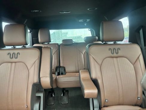 Used 2023 Ford Expedition Max King Ranch AWD/4WD image 12