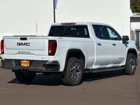 New 2026 GMC Sierra 1500 SLT w/ SLT Premium Package image 5