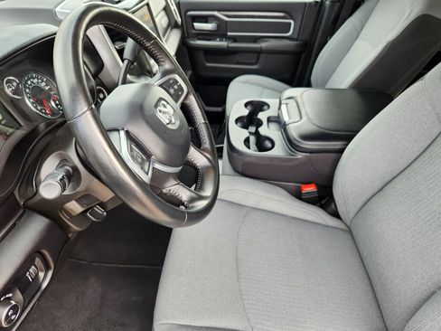 Used 2024 RAM 3500 Big Horn image 8