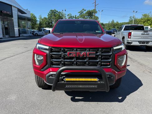 Used 2023 GMC Canyon AT4 w/ LPO, Sports Bar Package AWD/4WD image 8