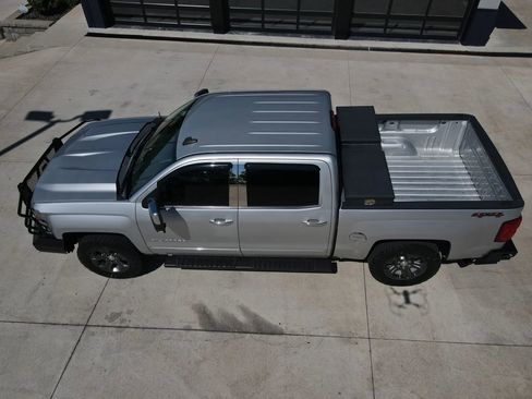 Used 2018 Chevrolet Silverado 1500 LTZ w/ LTZ Plus Package AWD/4WD image 56