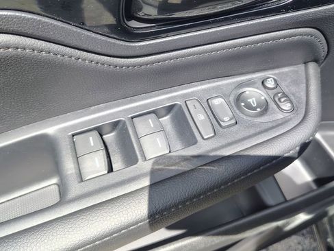 Used 2025 Honda Odyssey Elite image 19