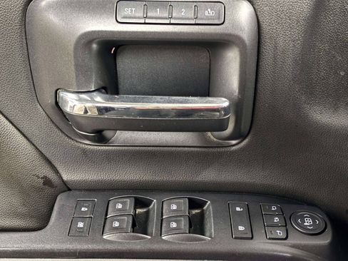 Used 2015 Chevrolet Silverado 2500 LTZ AWD/4WD image 24